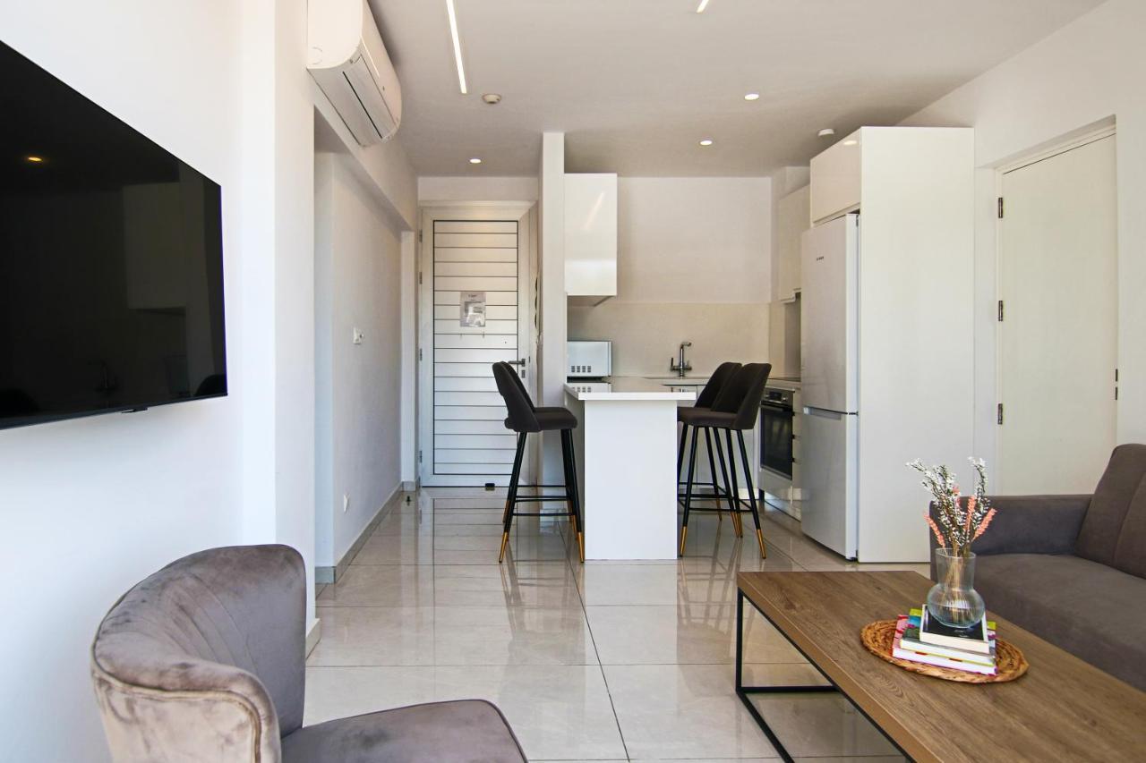 Phaedrus Living - Seaside Executive Flat Harbour 207 Διαμέρισμα Πάφος Εξωτερικό φωτογραφία